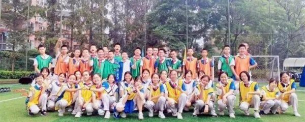 成都十二中学校怎么样