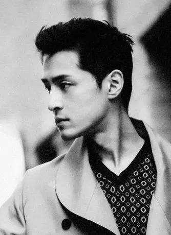 阿玛尼是哪个国家的品牌