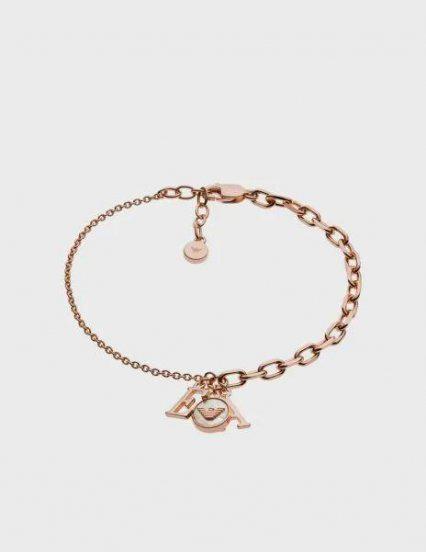 阿玛尼是哪个国家的品牌