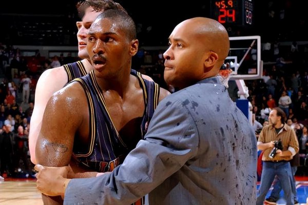 罗恩·阿泰斯特生涯数据