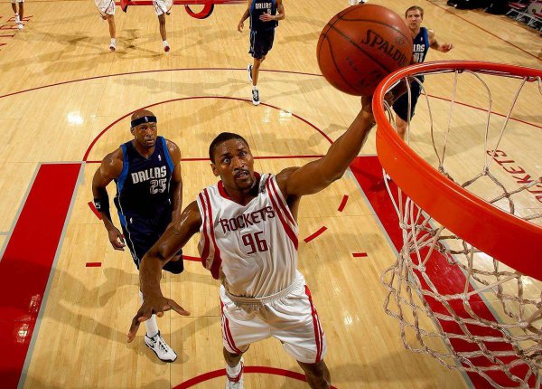 罗恩·阿泰斯特生涯数据