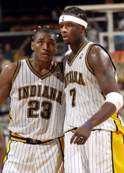 罗恩·阿泰斯特生涯数据