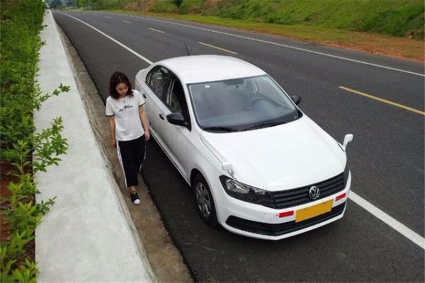 考驾照科目三怎么才能通过