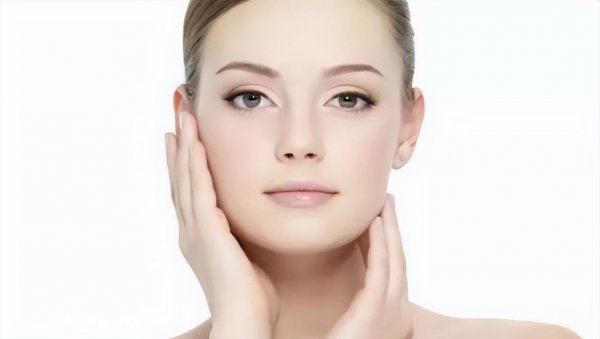 面部做什么动作可以消除法令纹