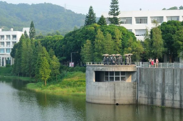千万别考汕头大学吗
