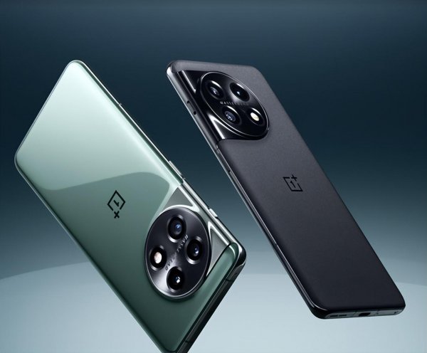 现在什么手机好用点耐用点