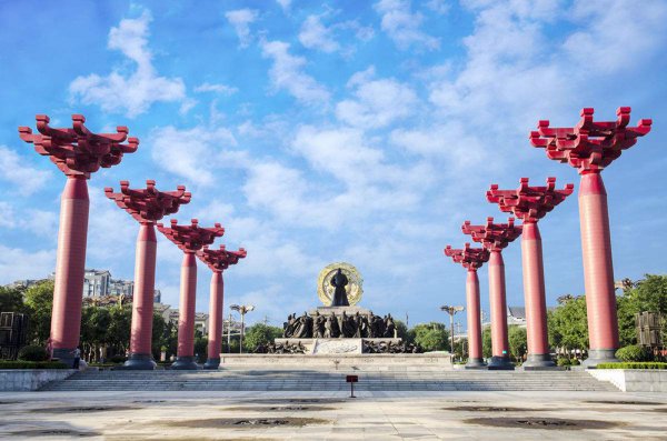 大唐不夜城在西安哪里