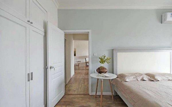 主卧门对着入户门好吗