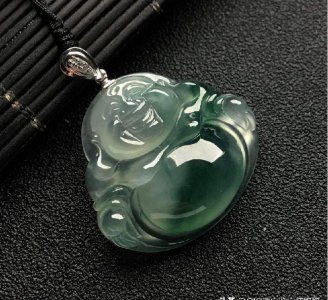 女生戴弥勒佛的禁忌 女子弥勒佛吊坠佩戴有什么忌讳