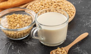 豆浆可以和柿子一起吃吗 豆浆和柿子能不能一起食用