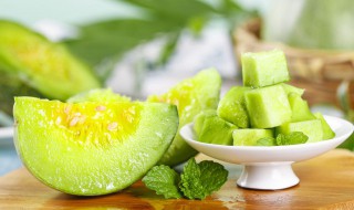 甜瓜怎么挑大又甜 甜瓜如何挑选大又甜呢