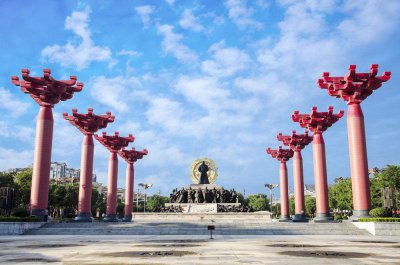 大唐不夜城在西安哪里 去西安大唐不夜城的旅游攻略