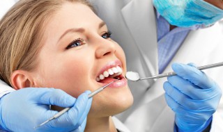 假牙多久换一次 假牙多长时间换一次