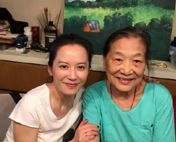 俞飞鸿终身不嫁的真相