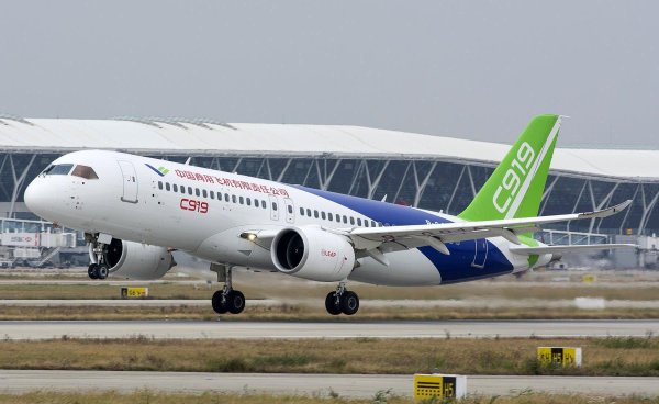 坐飞机选空客还是波音更安全