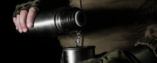 不锈钢水杯能装玻璃水吗