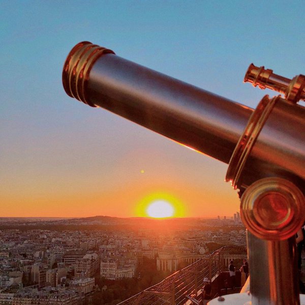 埃菲尔铁塔在哪座城市