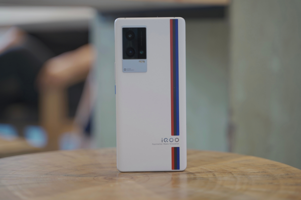 一年中买手机最佳时间