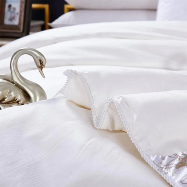 蚕丝被越睡越冷为什么