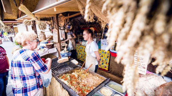 波兰人口和面积是多少