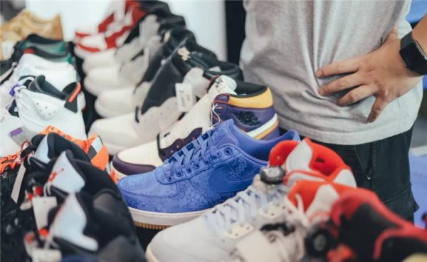 鞋的暗语是什么意思