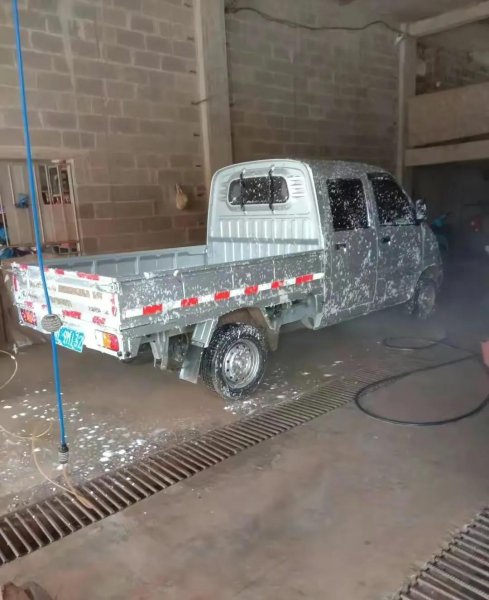 摆地摊需要准备什么东西好卖