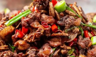 鸽子爆炒怎么做好吃 爆炒鸽肉丝的做法