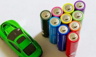 电池是什么材料制成的 电池是啥材料制成的