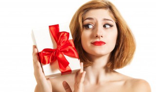 生日礼物要什么比较合适 生日礼物送什么比较好