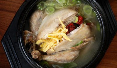 冬天手脚冰冷最适合喝什么汤？这五种汤让你暖暖地过冬季