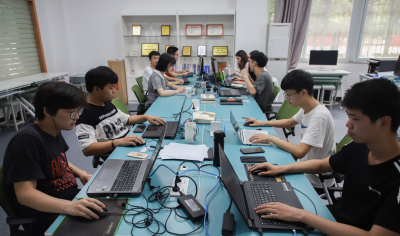 适合男生学的专业 男孩子选什么专业容易找工作又吃香