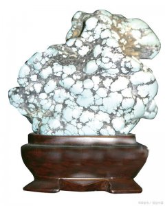 原石怎么判断有没有玉石 鉴定是不是玉原石的方法