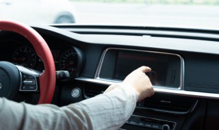 汽车后档膜有必要贴吗 汽车后挡风玻璃有没有必要贴膜