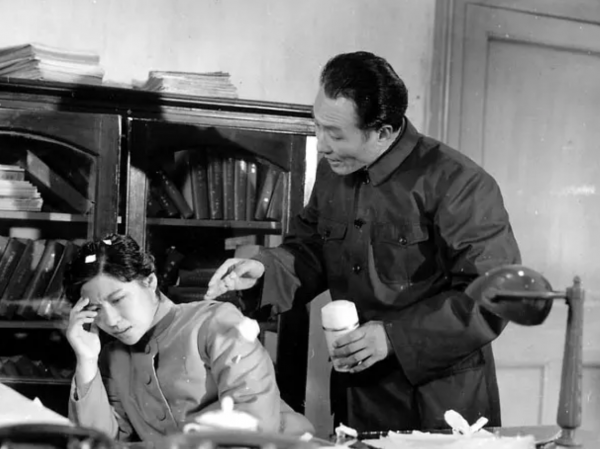 天云山传奇的导演是哪位