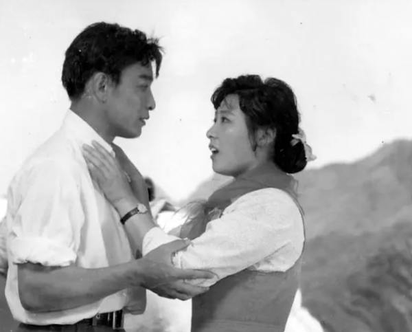 天云山传奇的导演是哪位