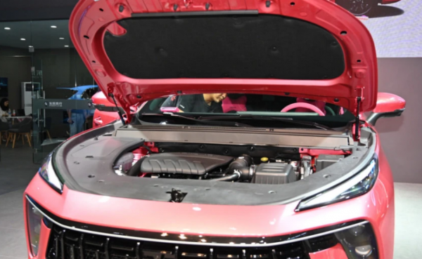 女士适合开的小型车有哪些