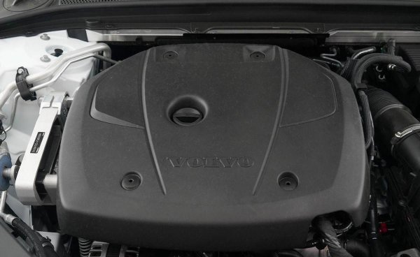 加油提速时有清脆的哒哒哒声