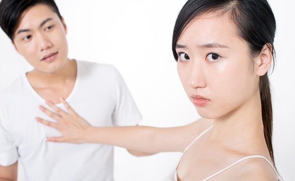 对付强势的老婆最有效的手段