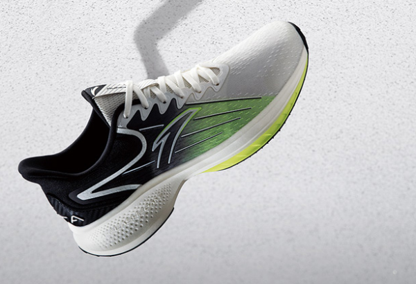 安踏属于什么档次鞋子