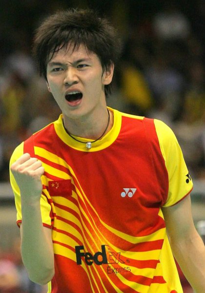 鲍春来个人资料简介