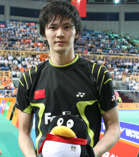 鲍春来个人资料简介