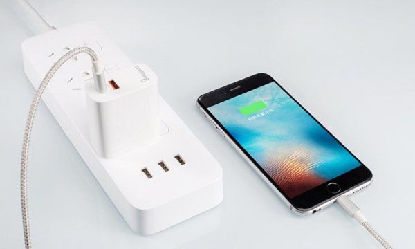 iphone进入快充的标志