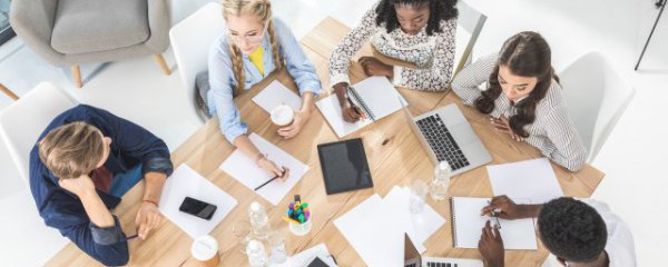 如何明确自我定位