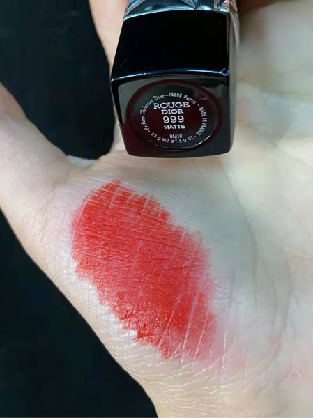 最适合素颜的5种口红色号