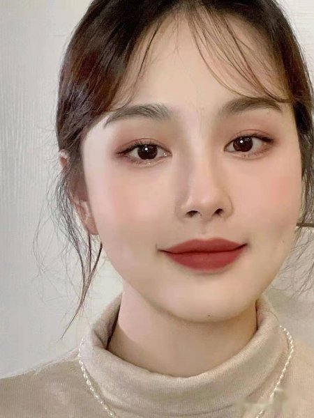 最适合素颜的5种口红色号