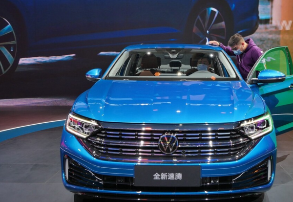 朗逸和速腾是不是一个档次车