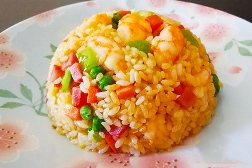 炒米饭怎么炒成一粒一粒的