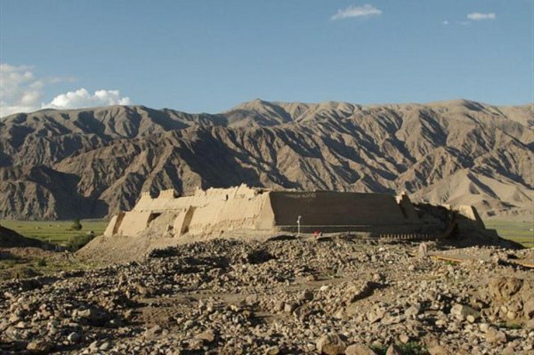 新疆自驾游攻略完整版