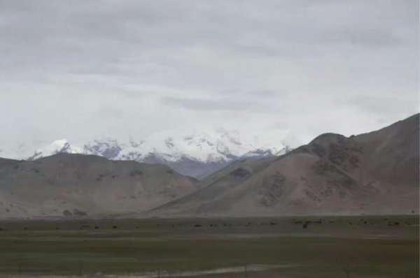 新疆自驾游攻略完整版