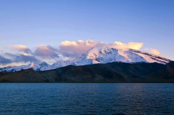 新疆自驾游攻略完整版